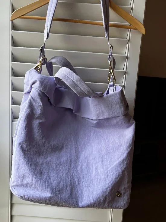 Lululemon On My Level 2.0 Bag - Lavender - Picture 3 of 6